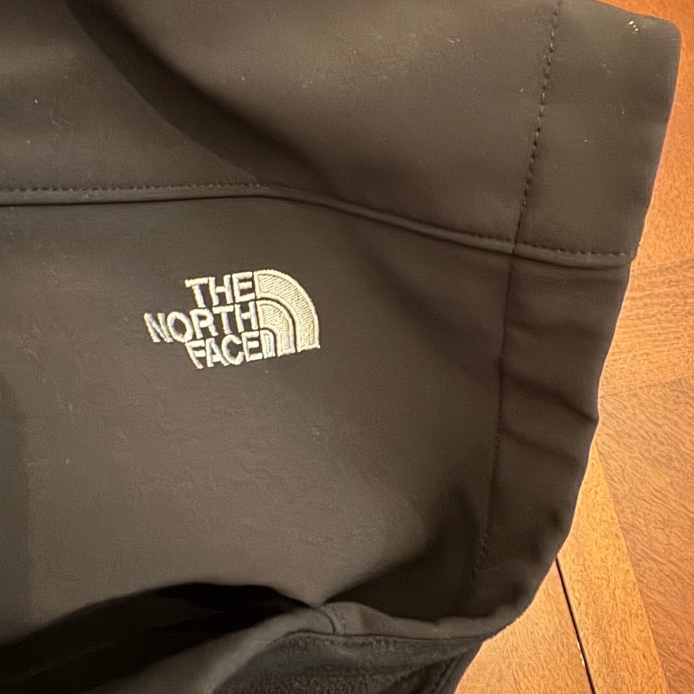 The North Face Black Vest - Picture 4 of 5